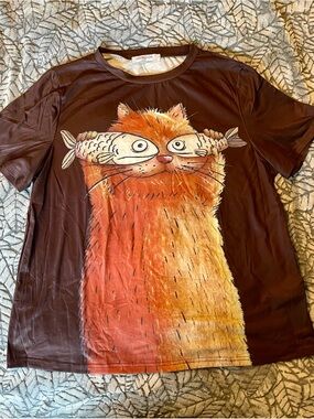 MISSLOOK Brown Tee with Large Orange Cat & Fish Graphic